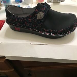 Alegria shoes 7.5